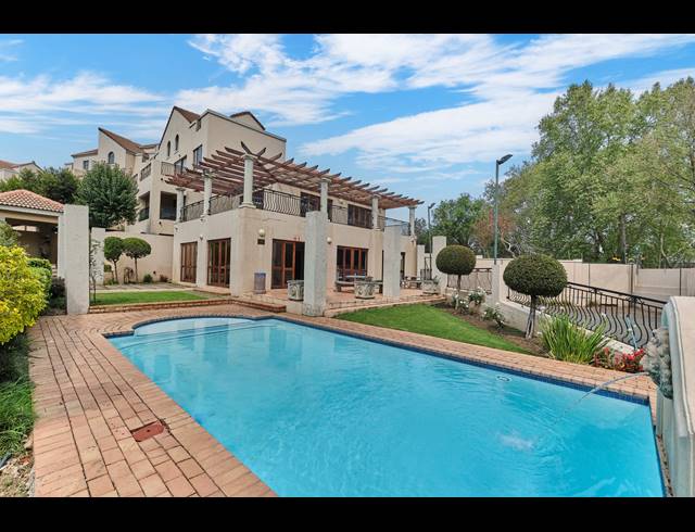2 BEDROOM APARTMENT TO LET IN PAULSHOF